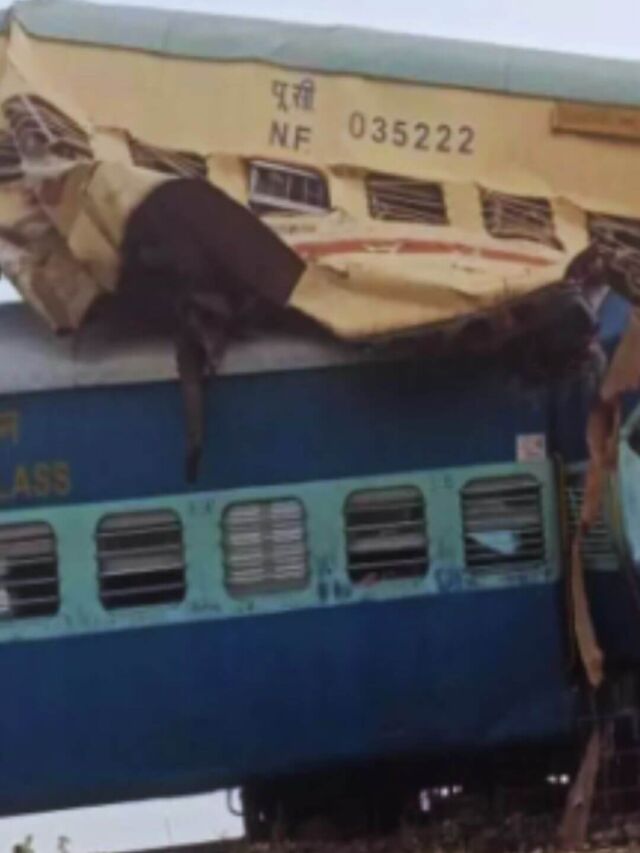 Trains Collide and Derail in Bankura: West Bengal