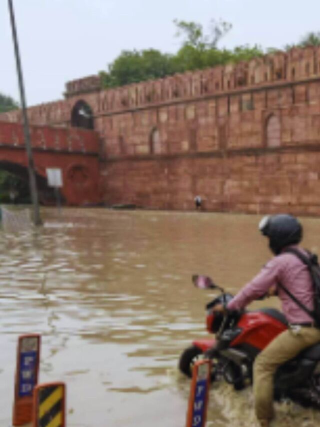 Delhi Flood Crisis: Yamuna River Recedes, but Challenges Persist